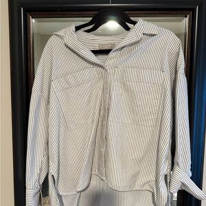 Everlane Boxy Oxford grey and White Striped Button Down Shirt